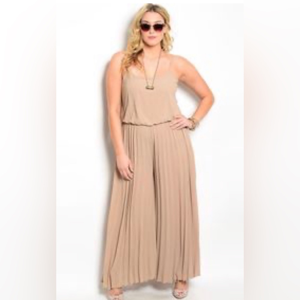 Vivayou long Tan romper, with spaghetti straps